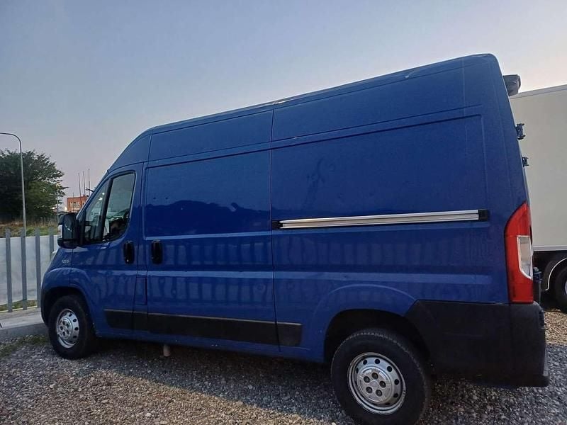 Usata Fiat Ducato 120 CV (88 kW) 2019 Blu/azzurro Furgone