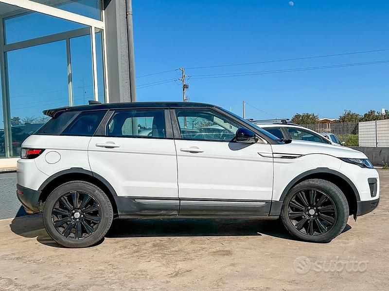 Usata Land Rover Range Rover evoque SE Dynamic 150 CV (110 kW) 2017 Bianco Station wagon