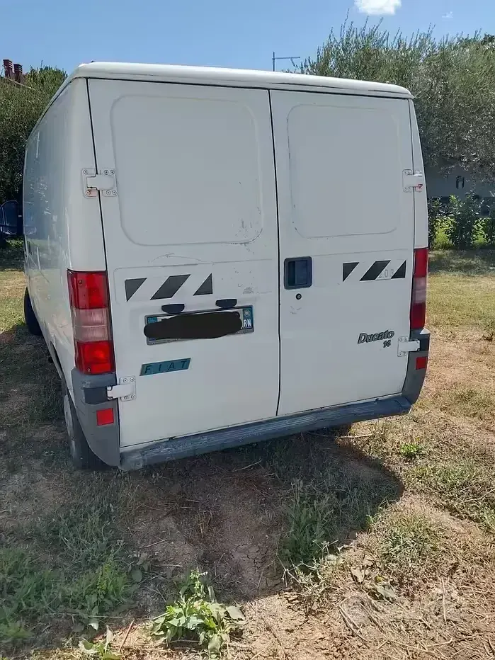 Usata Fiat Ducato 14 122 CV (89 kW) 2000 Bianco Furgone
