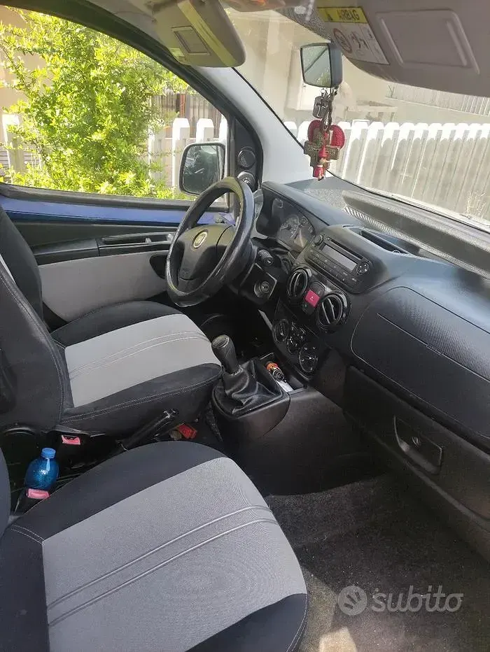 Usata Fiat Qubo Trekking 75 CV (55 kW) 2015 Blu Monovolume