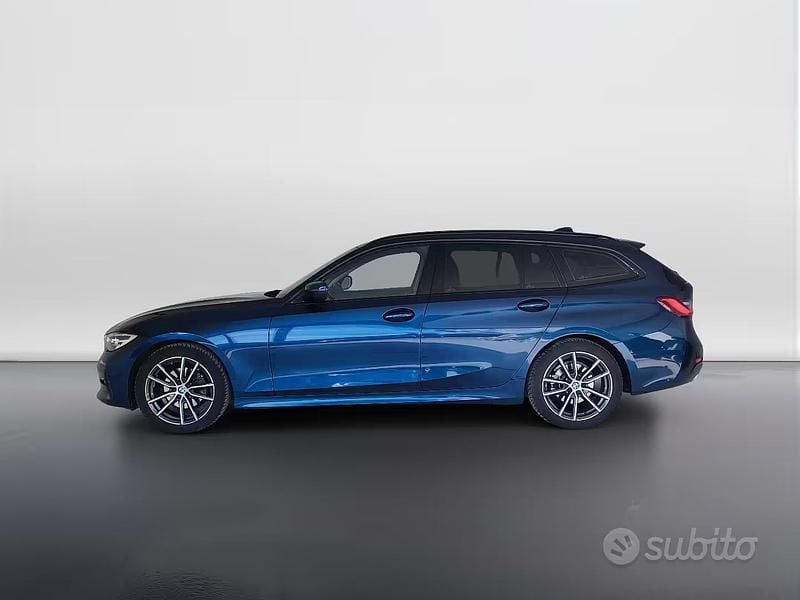 Usata BMW 320 Comfort Edition 190 CV (139 kW) 2020 Blu Station wagon