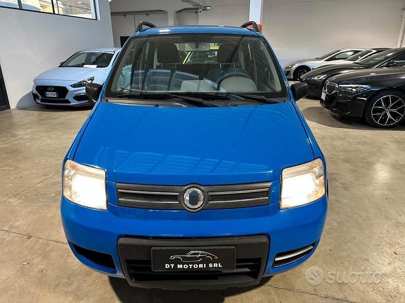 Usata Fiat Panda 4x4 Climbing 60 CV (44 kW) 2005 Blu Utilitaria