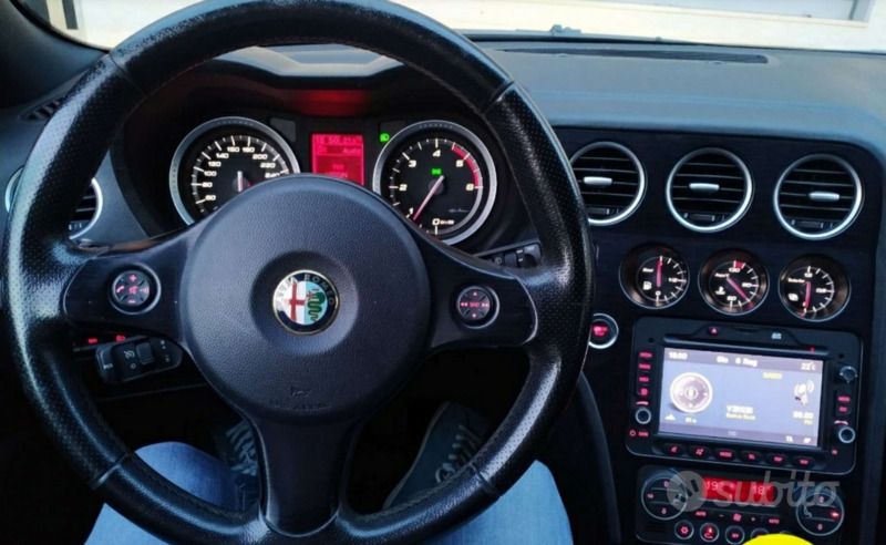 Usata Alfa Romeo 159 170 CV (125 kW) 2012 Bianco Station wagon