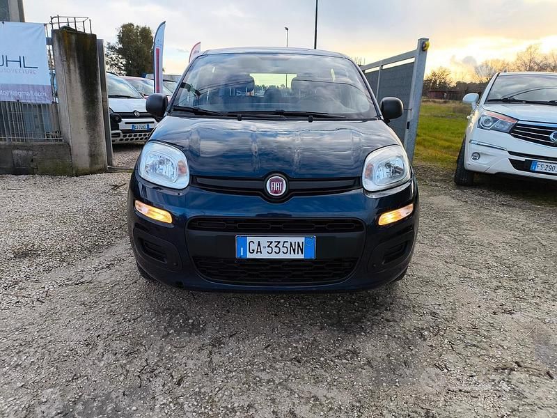 Usata Fiat Panda Easy 69 CV (50 kW) 2020 Blu Utilitaria