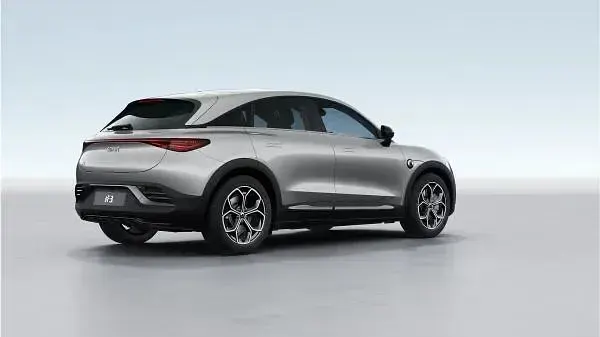 Nuova Smart #3 Pro+ 75 kW (102 CV) 2026 Cyber silver metallic SUV