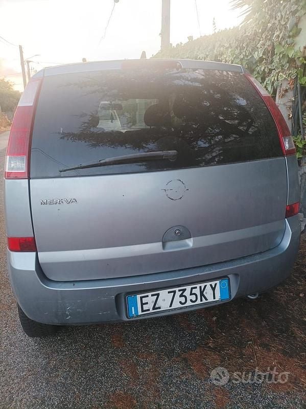 Usata Opel Meriva 90 CV (66 kW) 2005 Monovolume