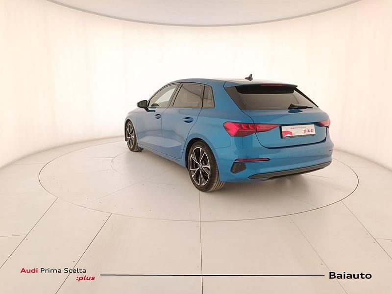 Usata Audi A3 Business 150 CV (110 kW) 2022 Blu Berlina