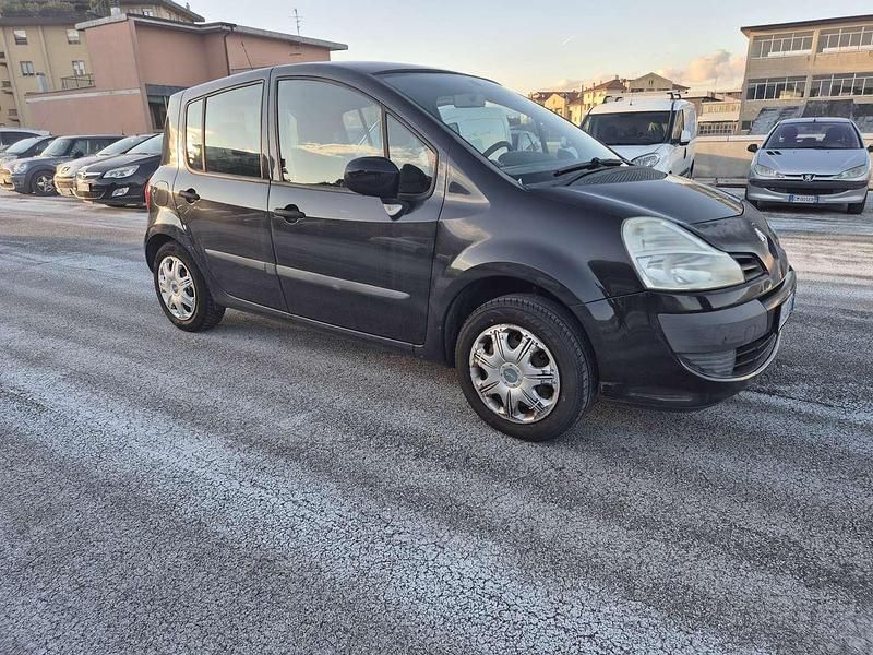 Other Usata 2010 Renault Modus Expression Monovolume | 2499 € (Ottimo prezzo) - Immagine 1/4