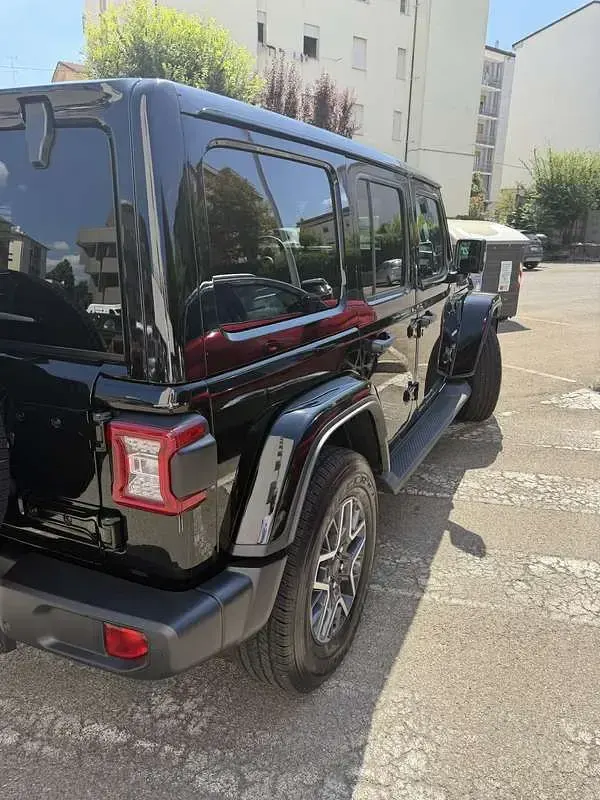 Usata Jeep Wrangler Unlimited Sahara 272 CV (200 kW) 2024 SUV