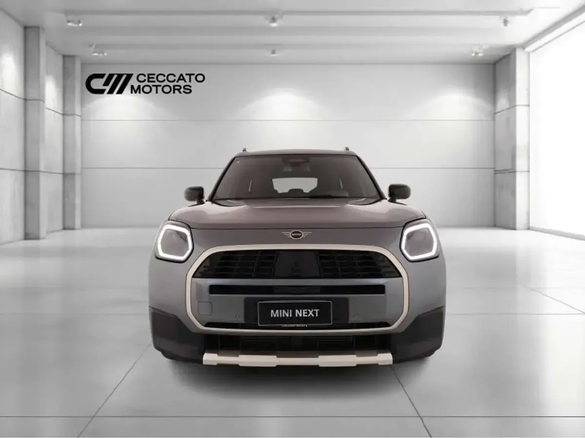 Usata Mini Cooper Countryman Favoured 170 CV (125 kW) 2024 Verde SUV
