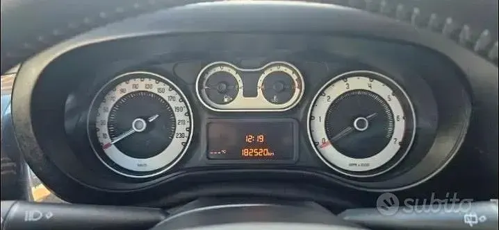 Usata Fiat 500L 85 CV (62 kW) 2015 Grigio Monovolume
