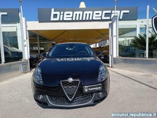 Usata Alfa Romeo Giulietta Business 120 CV (88 kW) 2019 Nero Utilitaria