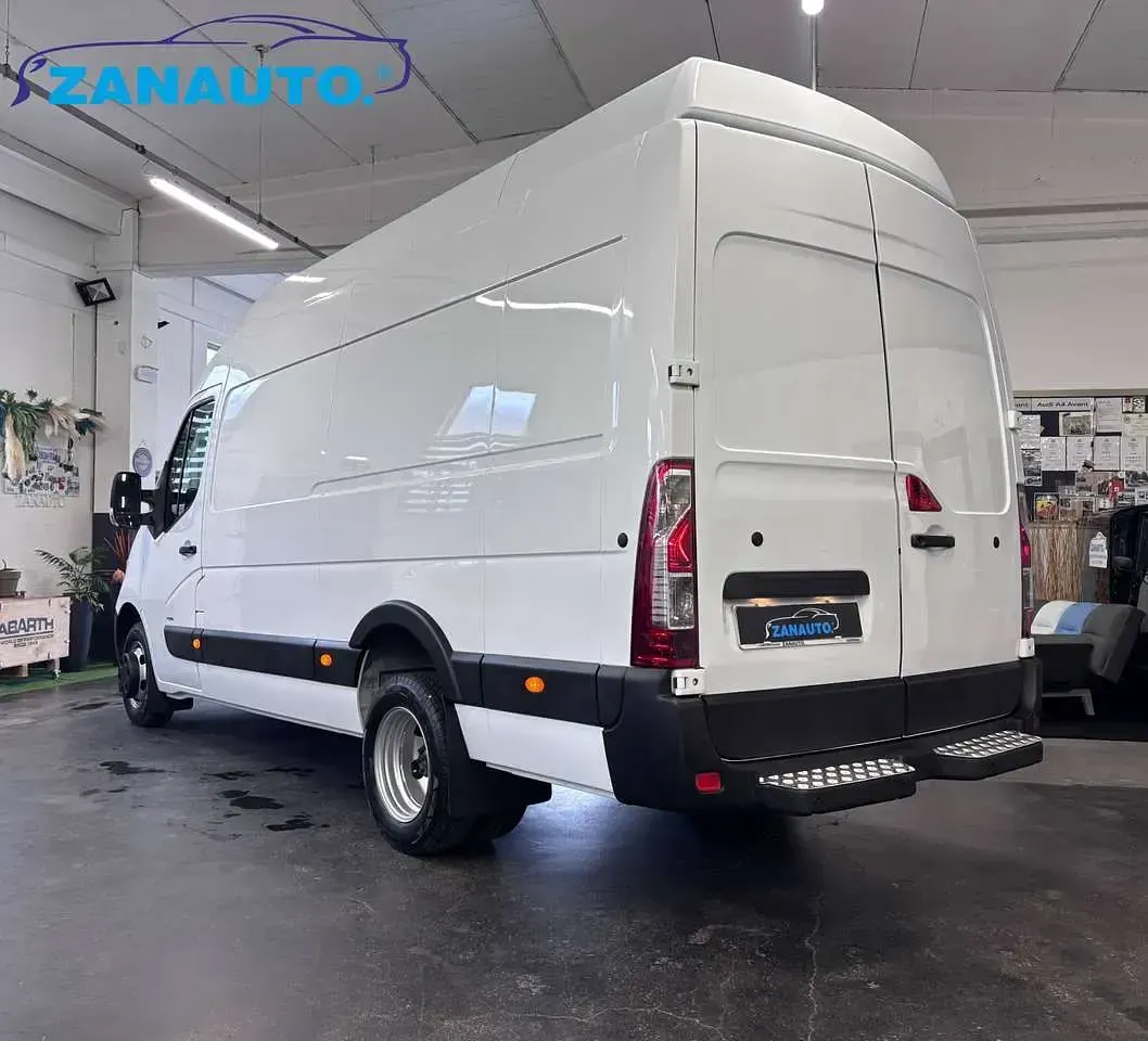 Usata Opel Movano 163 CV (119 kW) 2018 Bianco Monovolume