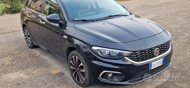 Nero Usata 2020 Fiat Tipo Lounge Station wagon | 10.900 € (Ottimo prezzo) - Immagine 1/4