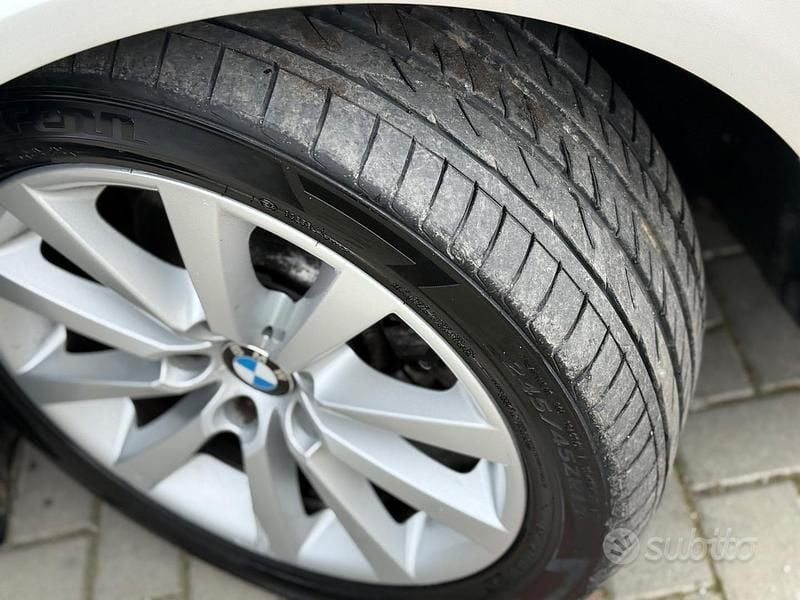 Usata BMW 520 184 CV (135 kW) 2011 Grigio Station wagon