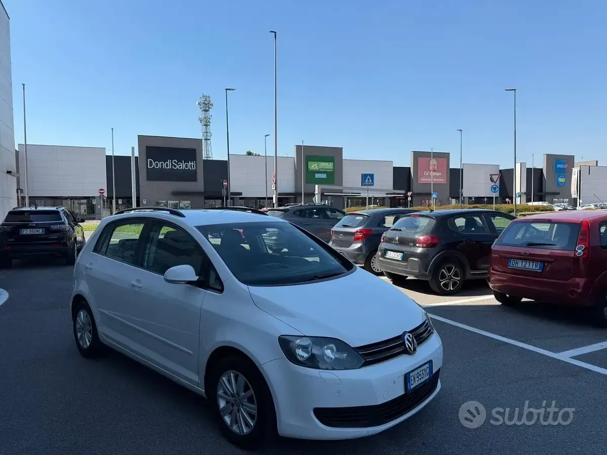 Usata VW Golf Plus Cross Highline 105 CV (77 kW) 2013 Bianco Station wagon