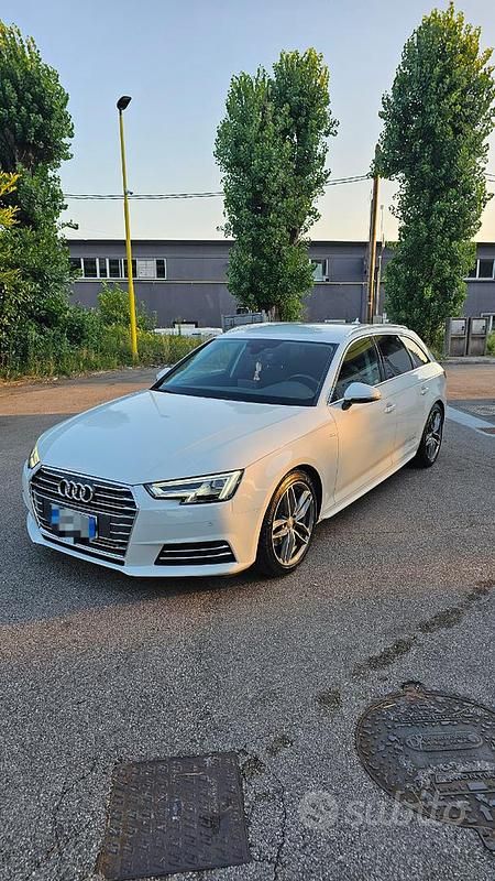 Usata Audi A4 S-Line 150 CV (110 kW) 2018 Bianco Station wagon