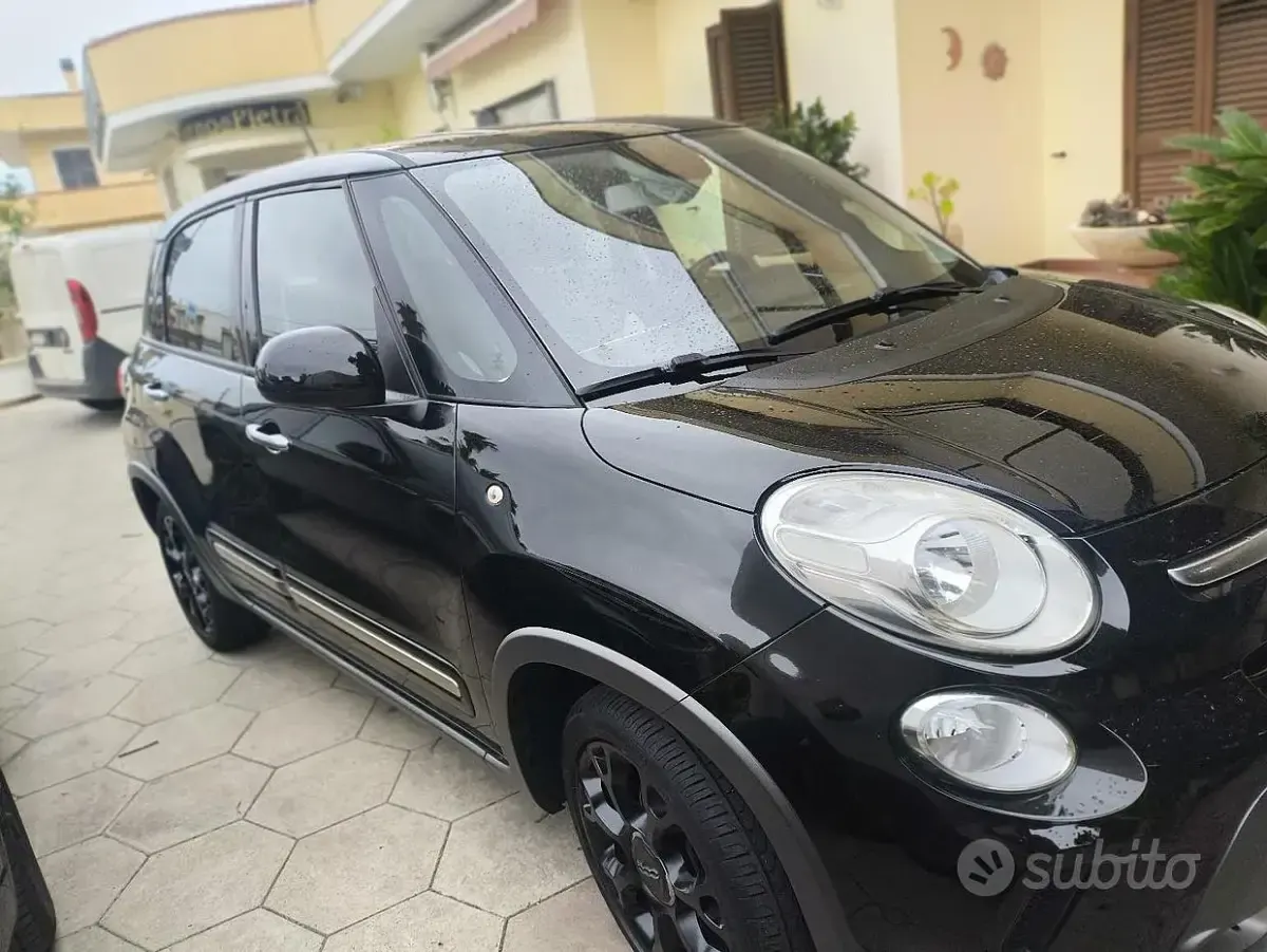 Usata Fiat 500L Trekking 95 CV (69 kW) 2017 Nero Monovolume