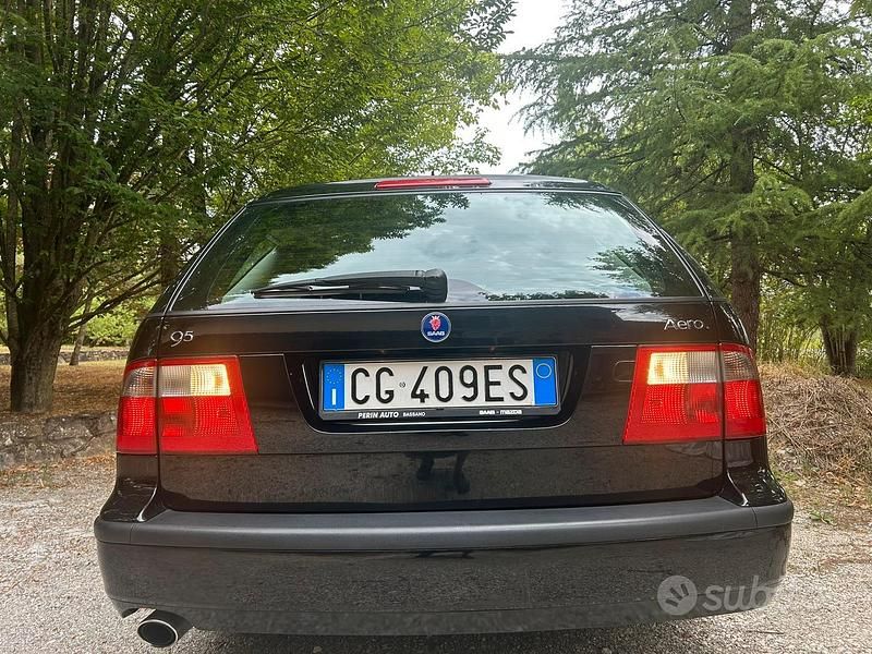 Usata Saab 9-5 Aero 250 CV (183 kW) 2003 Nero Station wagon