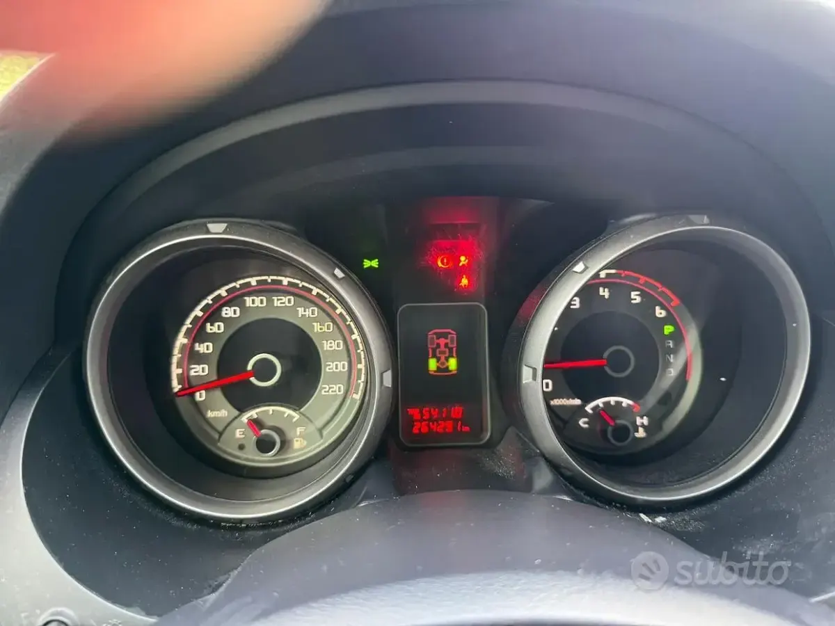 Usata Mitsubishi Pajero 200 CV (147 kW) 2013 Nero SUV