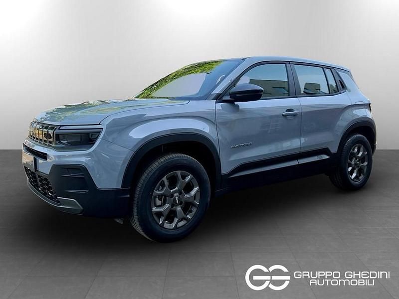 Nuova Jeep Avenger Longitude 101 CV (74 kW) 2026 Grigio SUV