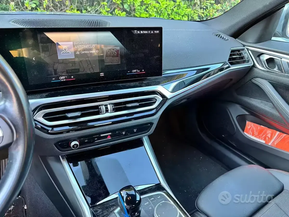 Usata BMW i4 105 kW (143 CV) 2022 Grigio Berlina