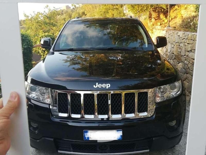 Usata Jeep Grand Cherokee Overland 241 CV (177 kW) 2013 Nero SUV