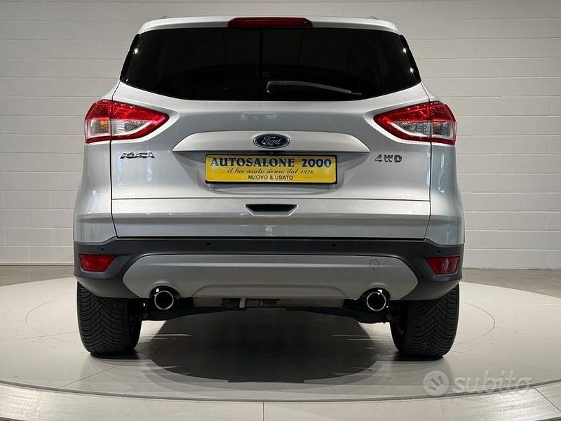 Usata Ford Kuga Titanium 150 CV (110 kW) 2015 Grigio SUV