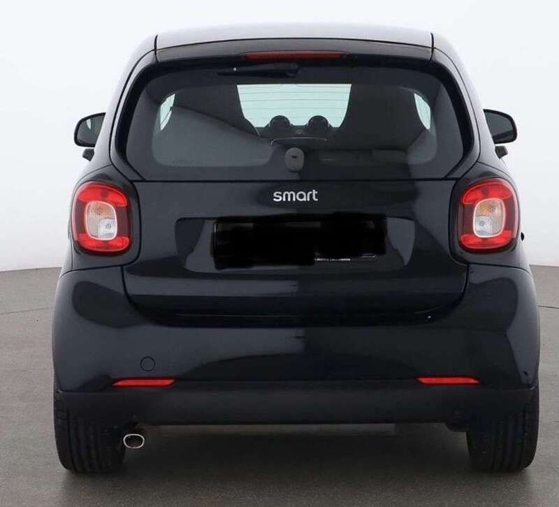 Usata 2016 Smart ForTwo Coupé Edition #1 Due volumi | 12.600 € (Molto cara) - Immagine 1/4