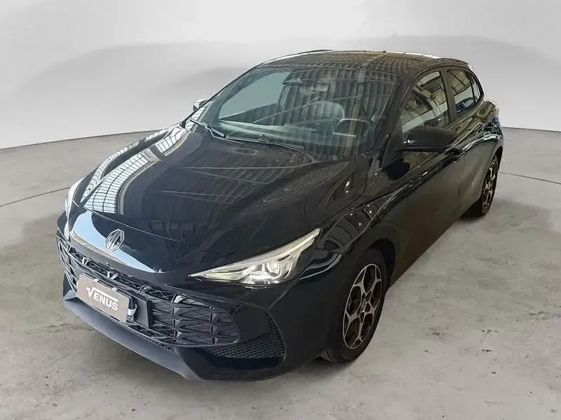 Usata MG MG3 Luxury 194 CV (142 kW) 2025 Nero Utilitaria