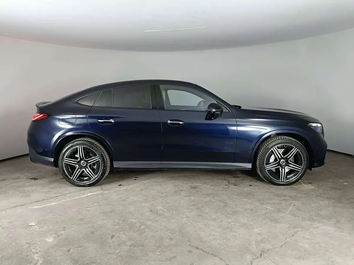 Usata Mercedes GLC300e AMG Line Premium Plus 197 CV (144 kW) 2024 Blu Coupé