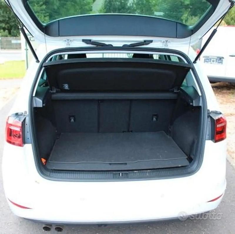 Usata VW Golf Sportsvan Highline 150 CV (110 kW) 2015 Bianco Monovolume