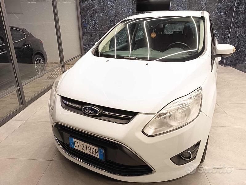 Usata Ford C-MAX Titanium 125 CV (91 kW) 2014 Bianco Monovolume