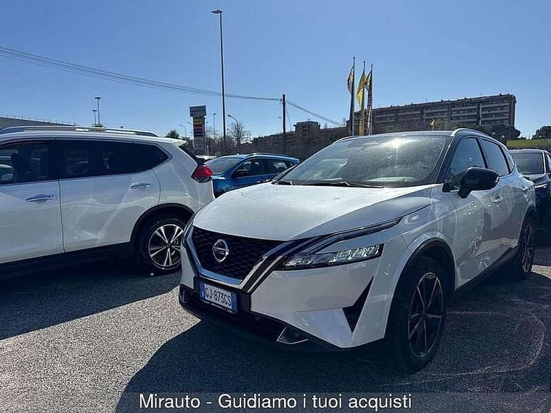 Usata Nissan Qashqai N-Connecta 140 CV (102 kW) 2022 Bianco SUV