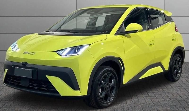 Nuova BYD Dolphin Surf Boost 65 kW (89 CV) 2026 Lime green Utilitaria