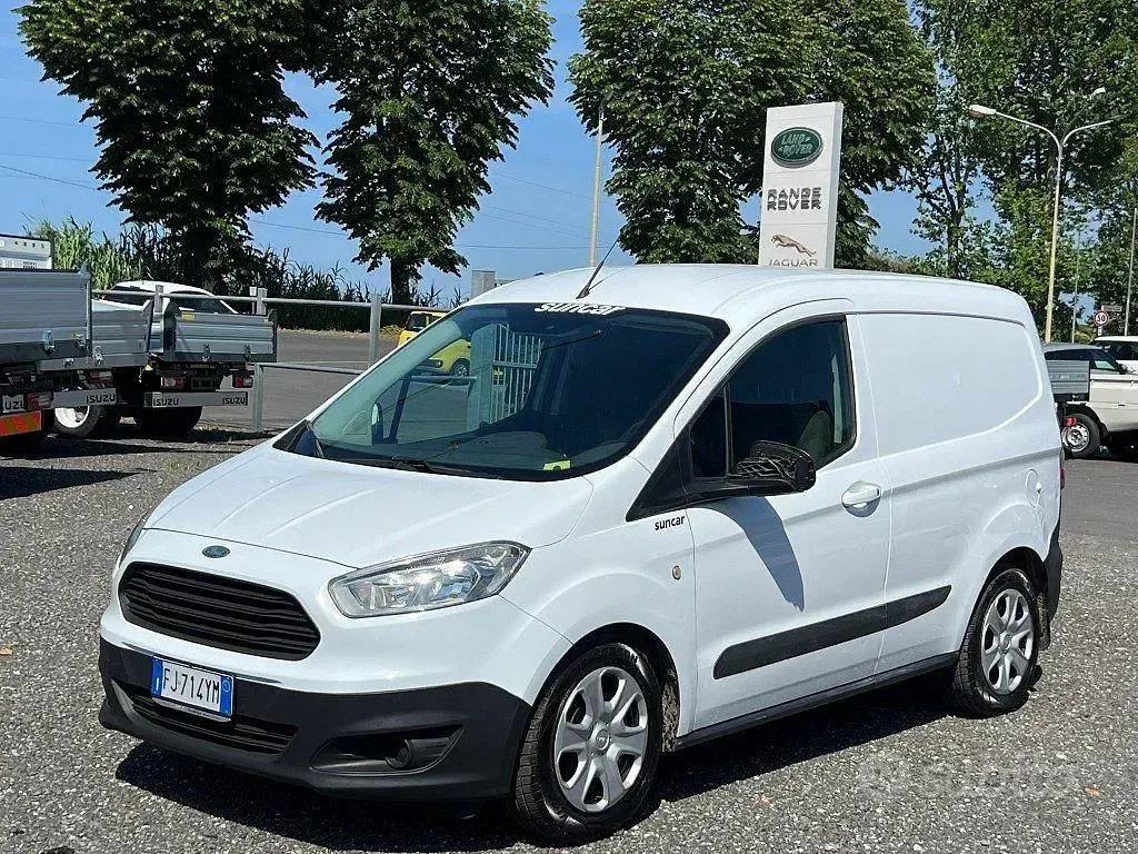 Usata Ford Transit Courier 76 CV (55 kW) 2017 Antracite Furgone