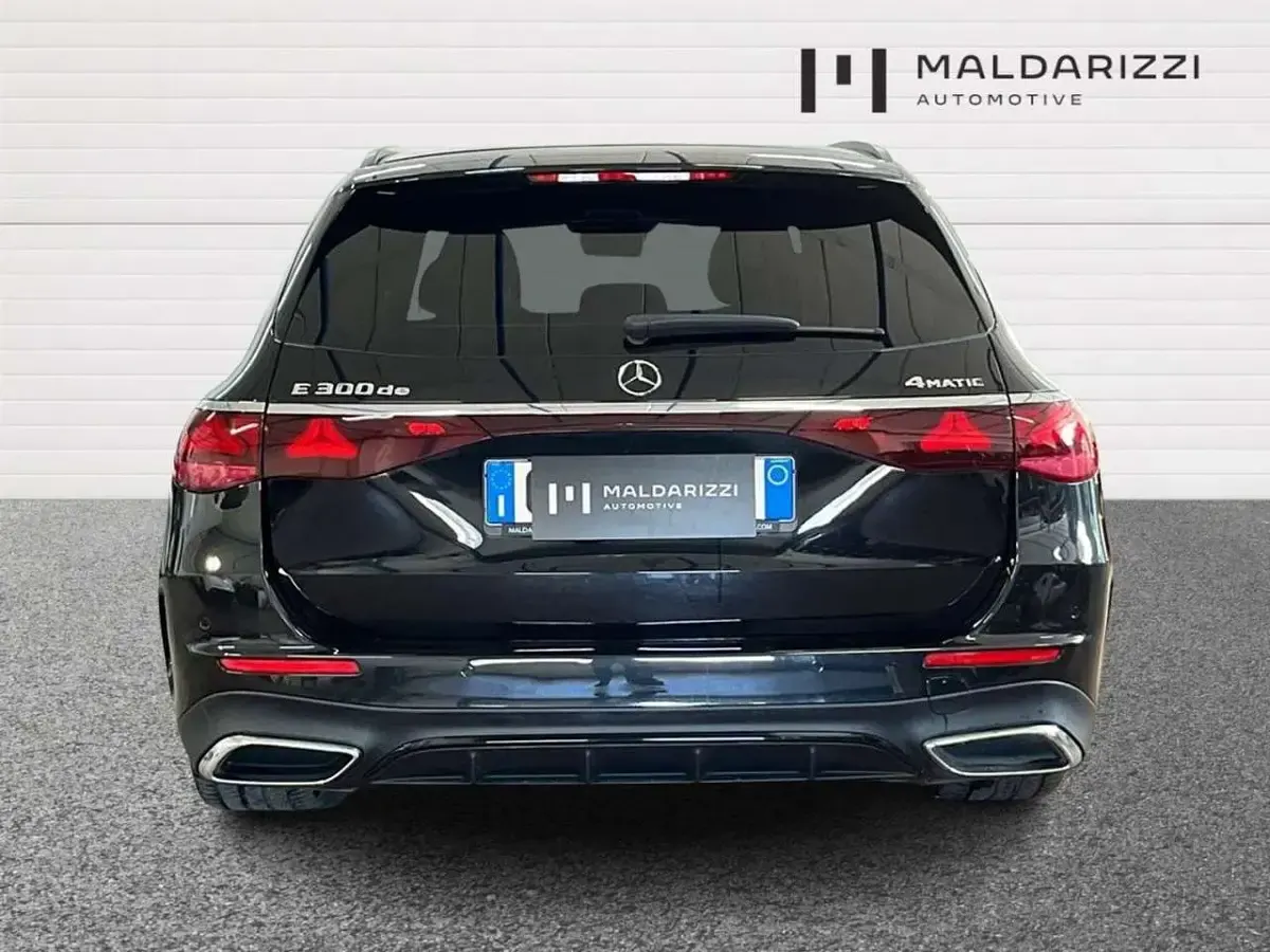 Usata Mercedes E300 AMG line 197 CV (144 kW) 2025 Nero ossidiana Station wagon