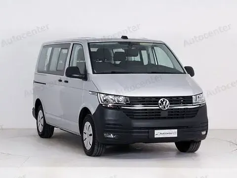 Usata VW Caravelle 150 CV (110 kW) 2023 Argento Furgone
