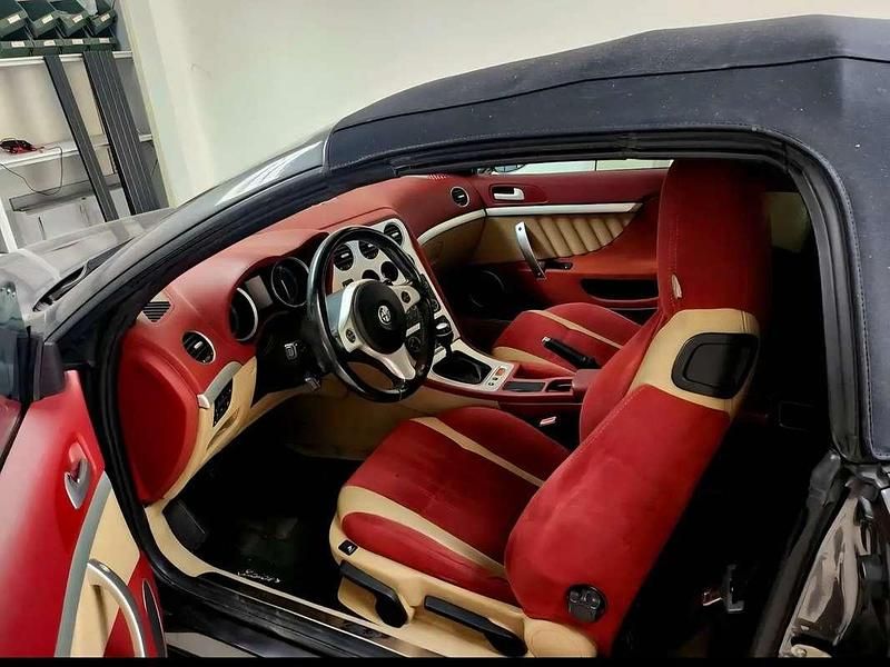 Usata Alfa Romeo Spider 185 CV (136 kW) 2006 Cabrio