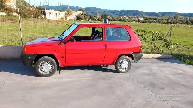 Usata Fiat Panda 34 CV (25 kW) 1993 Rosso Utilitaria