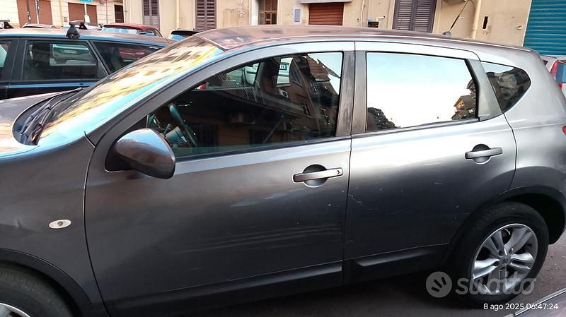 Usata Nissan Qashqai 110 CV (80 kW) 2013 Grigio SUV