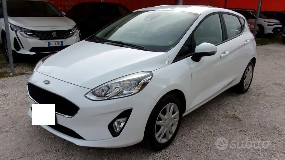 Usata Ford Fiesta 75 CV (55 kW) 2021 Bianco Utilitaria