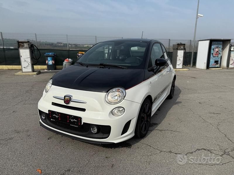 Usata Abarth 500 Custom 140 CV (102 kW) 2013 Nero Berlina