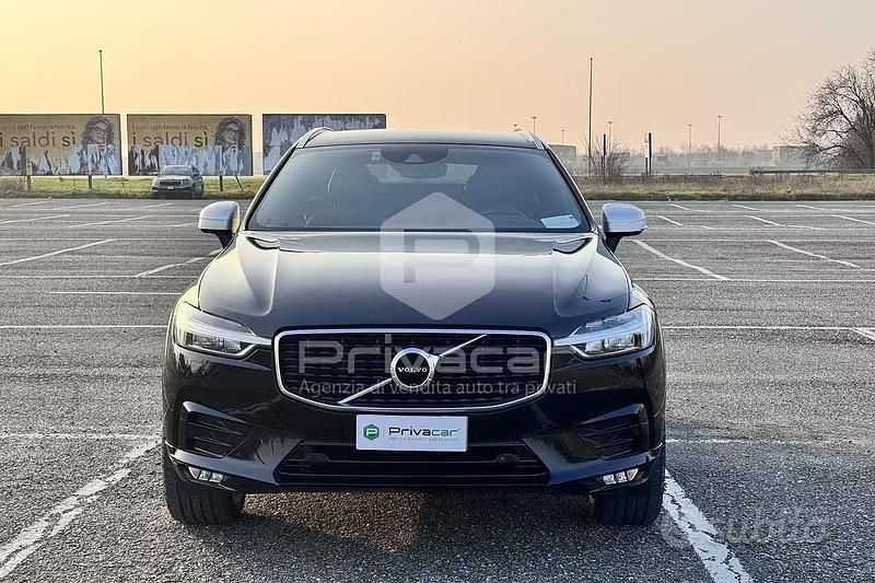 Usata Volvo XC60 R-Design 190 CV (139 kW) 2017 Nero SUV