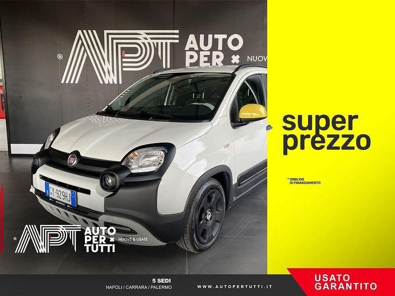 Bianco Usata 2025 Fiat Panda Cross Cross Due volumi | 12.950 € (Ottimo prezzo) - Immagine 1/4