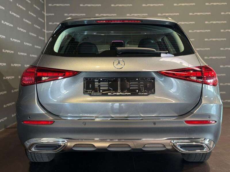 Usata Mercedes C220 200 CV (147 kW) 2023 Grigio scuro Station wagon