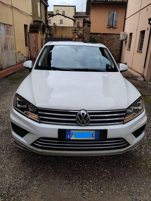 Usata VW Touareg 231 CV (169 kW) 2016 Bianco SUV