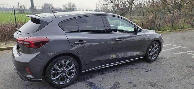 Usata Ford Focus ST-Line 125 CV (91 kW) 2022 Berlina