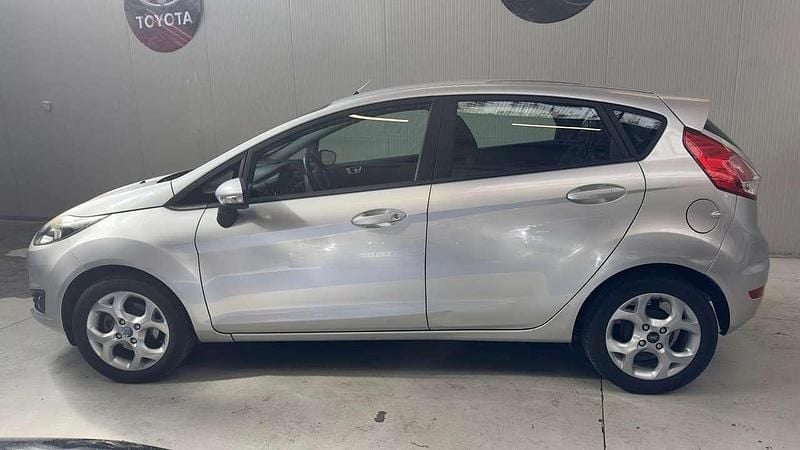 Usata Ford Fiesta Titanium 92 CV (67 kW) 2013 Other Utilitaria