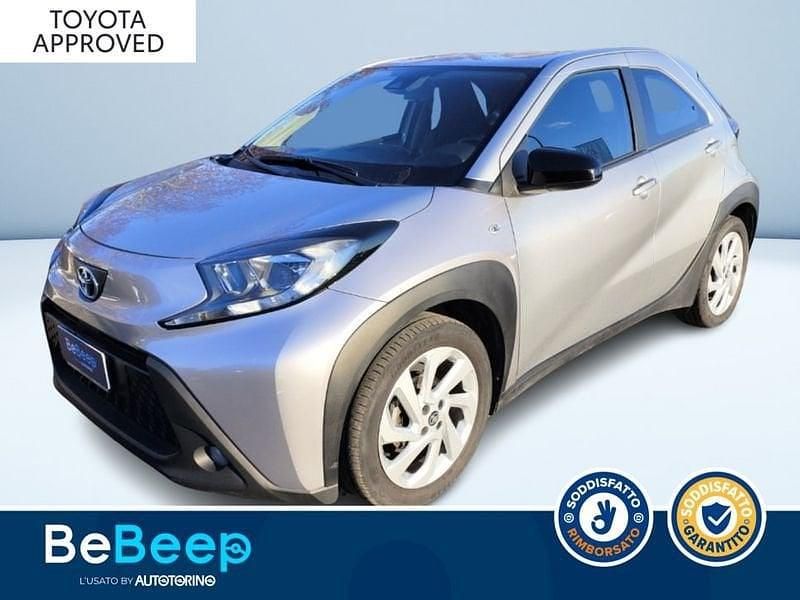 Usata Toyota Aygo X Active 72 CV (52 kW) 2022 Argento metallizzato SUV